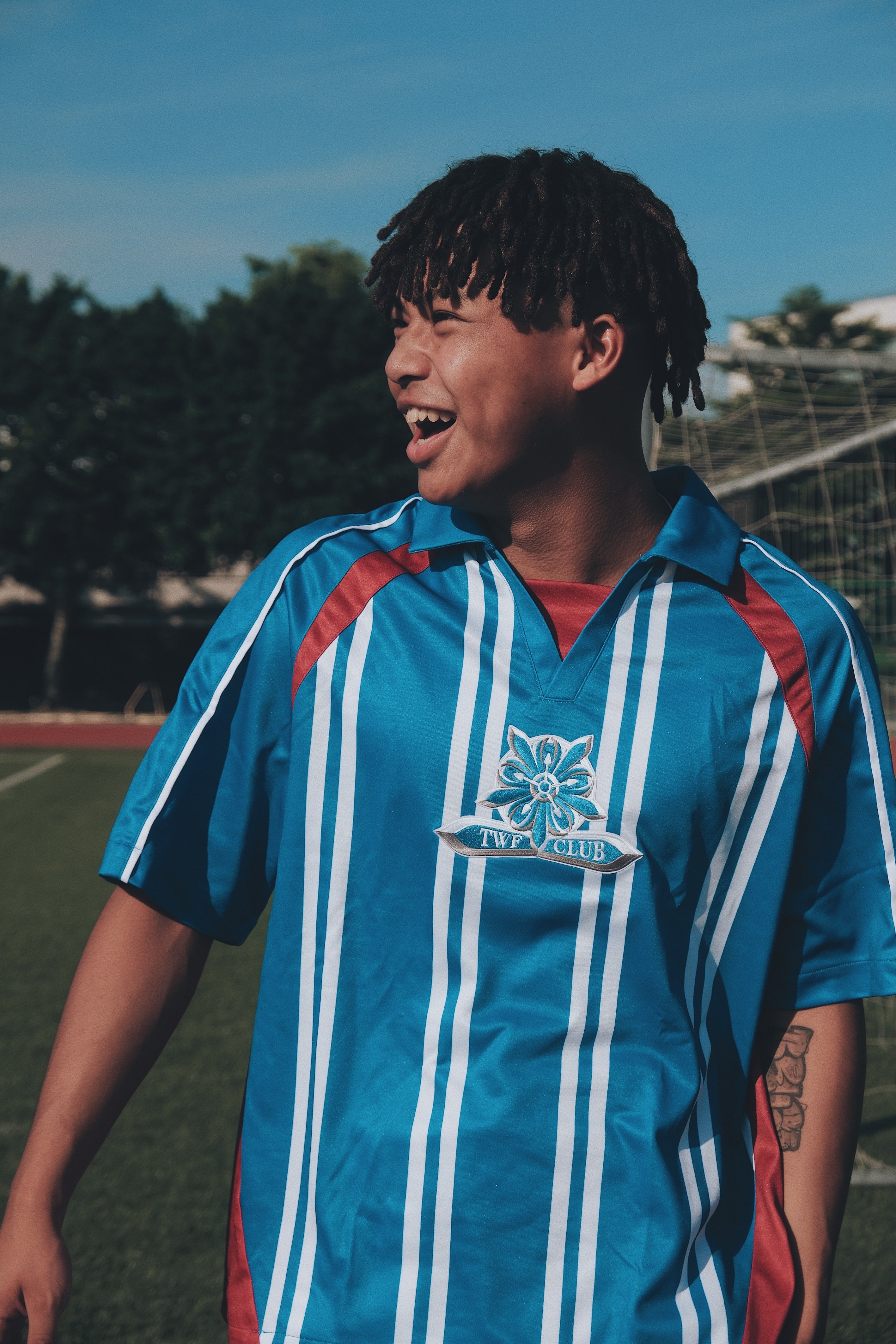 Taiwan France Club 翻領條紋隊服