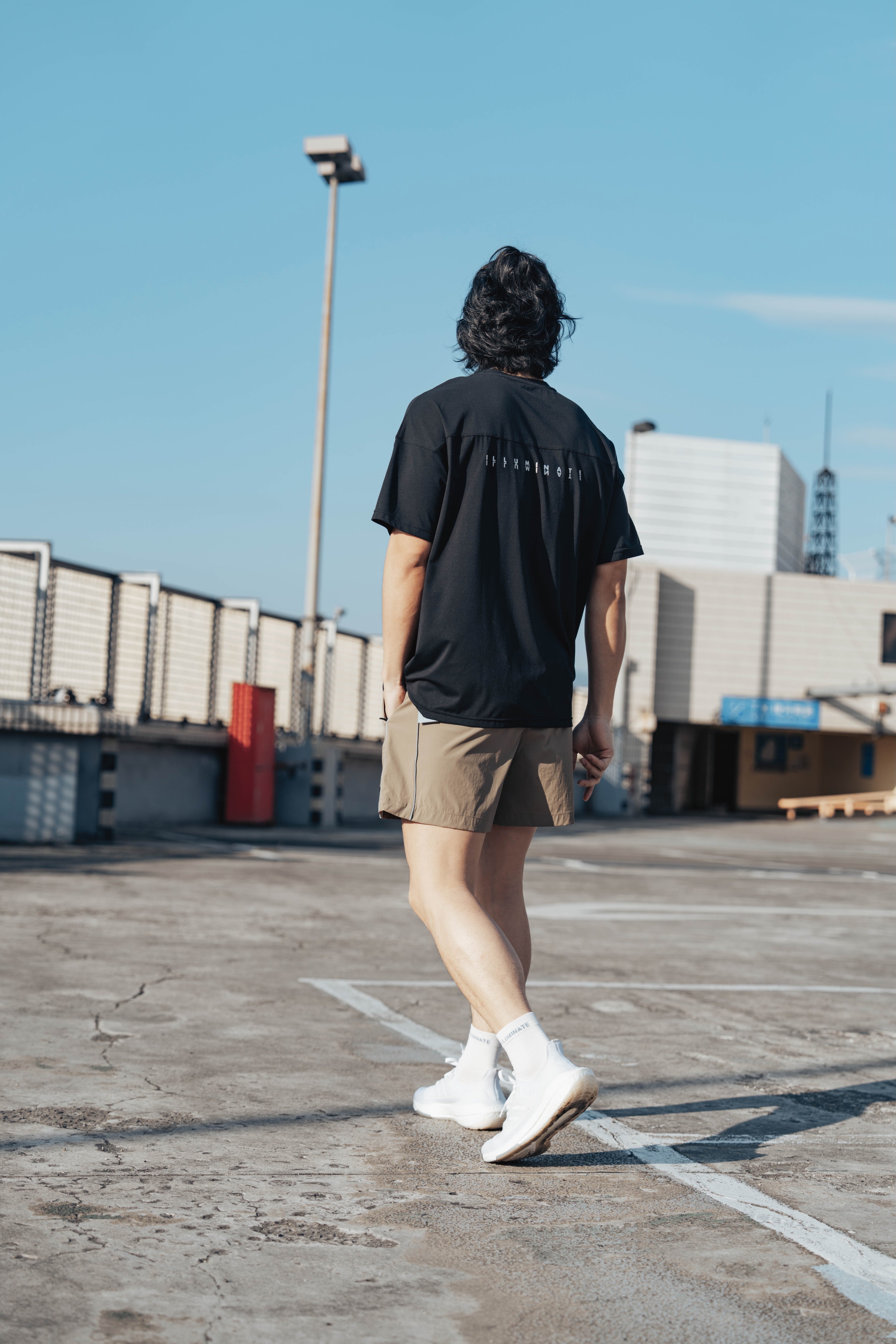 Flex™ Oversized輕盈圓領短袖