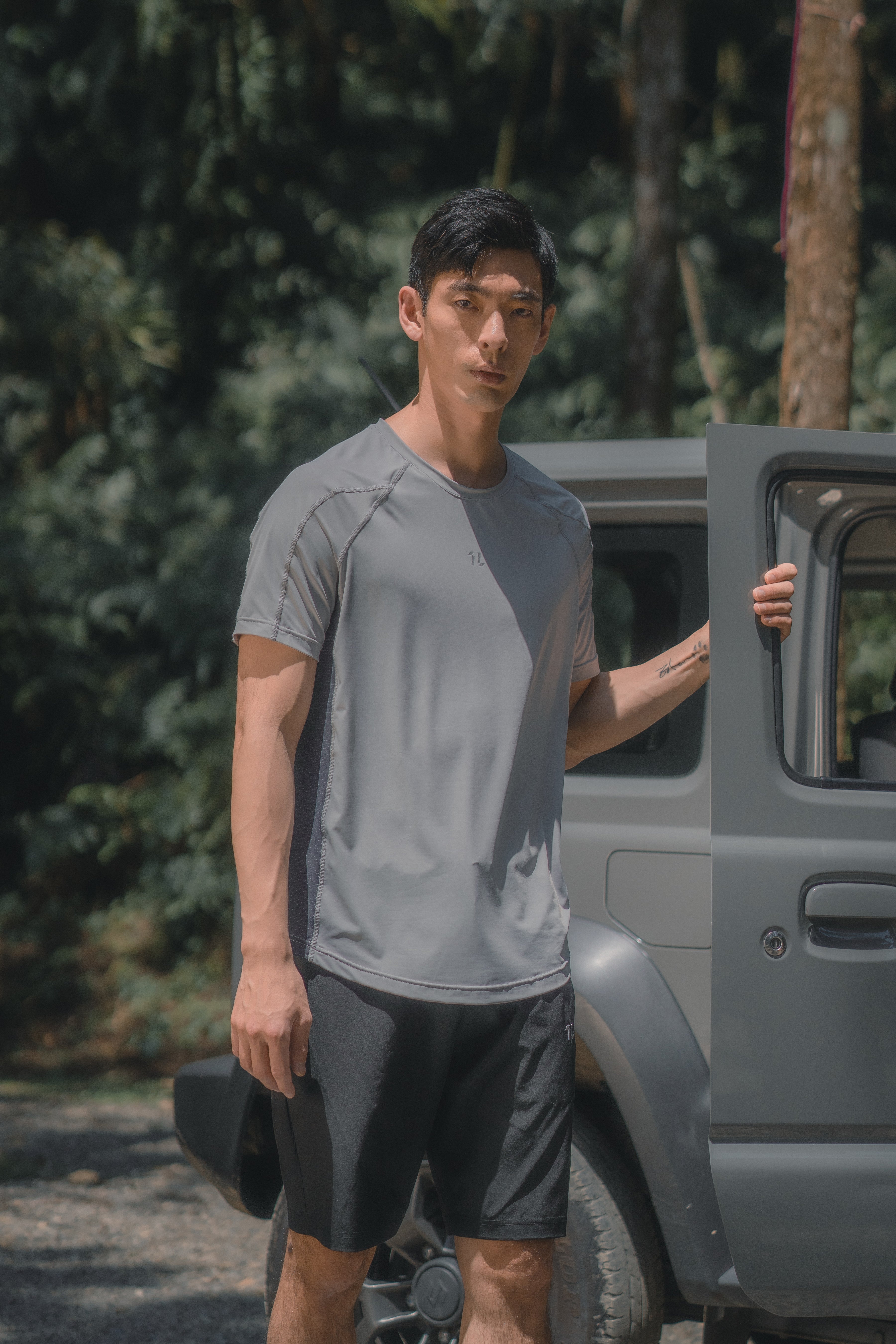 ACTIVE-PRO™ 立體肩線透涼短袖