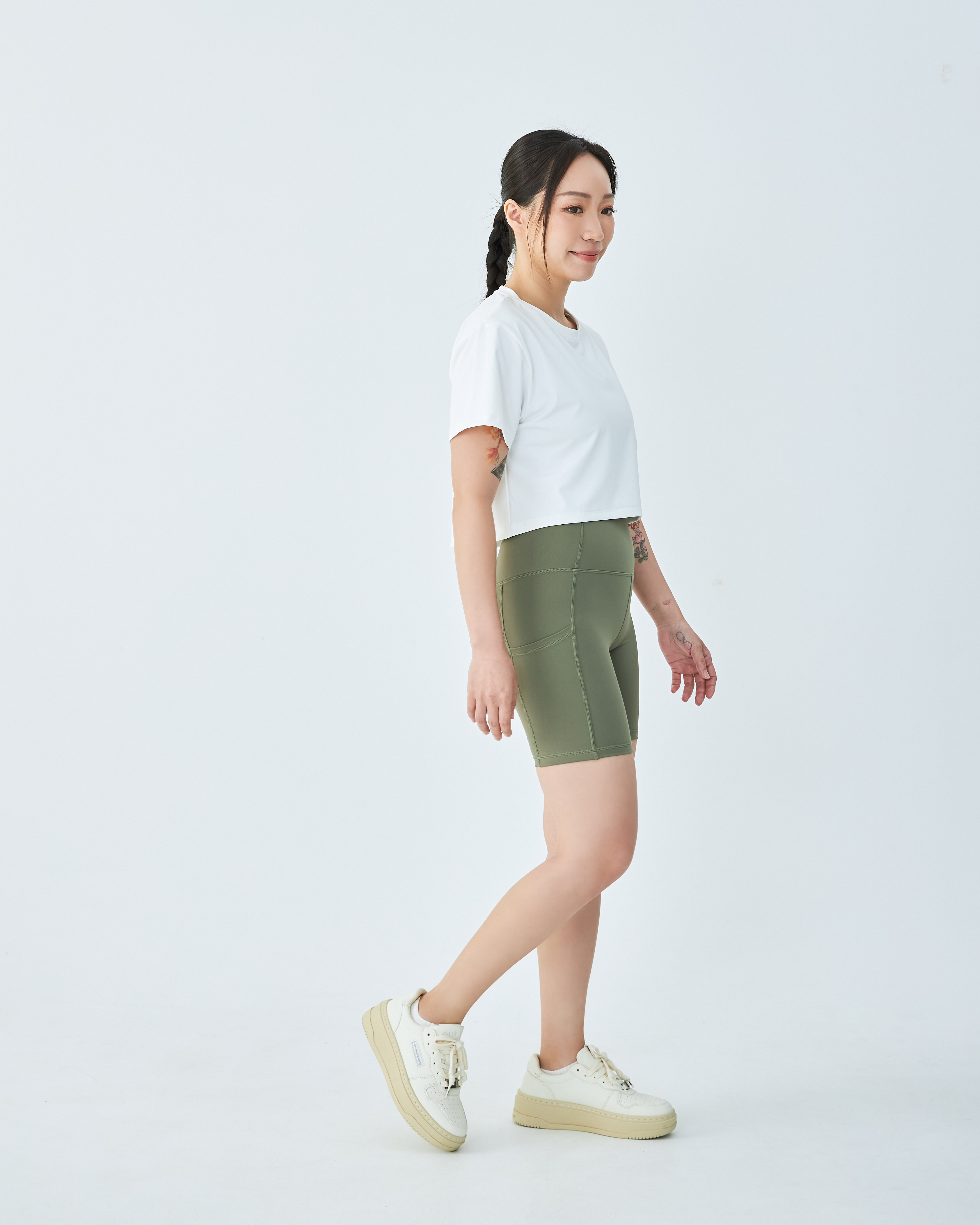 Flex+™ 女版寬鬆短版短袖