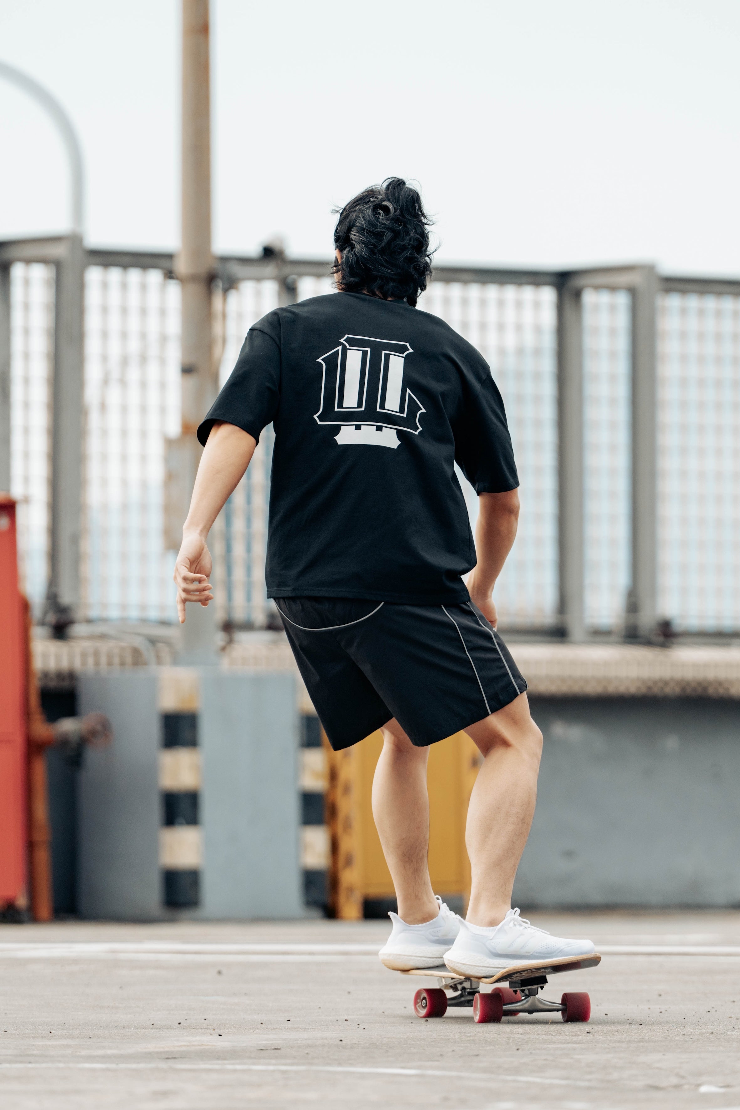 Flex™ Oversized機能落肩短袖